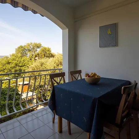 Gaja Blue Ap Apartment